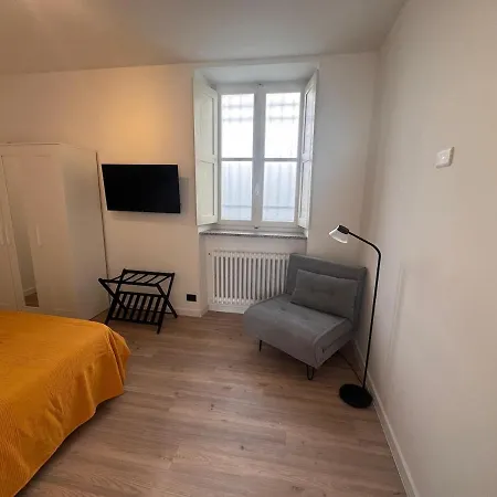 Apartment Elegant In The Heart Of Venaria Venaria Reale
